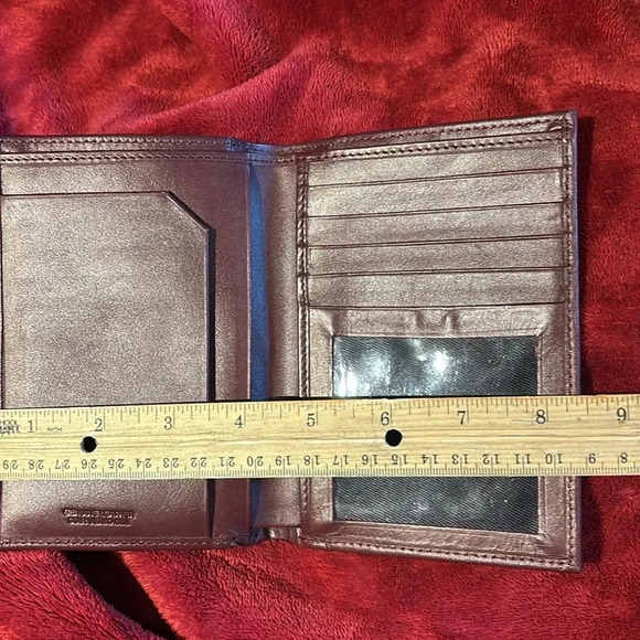 Genuine Leather wallet passport card holder in chocolate Brown - Picture 14 of 17